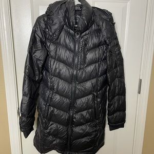 Andrew Marc Women’s Packable Lightweight Jacket